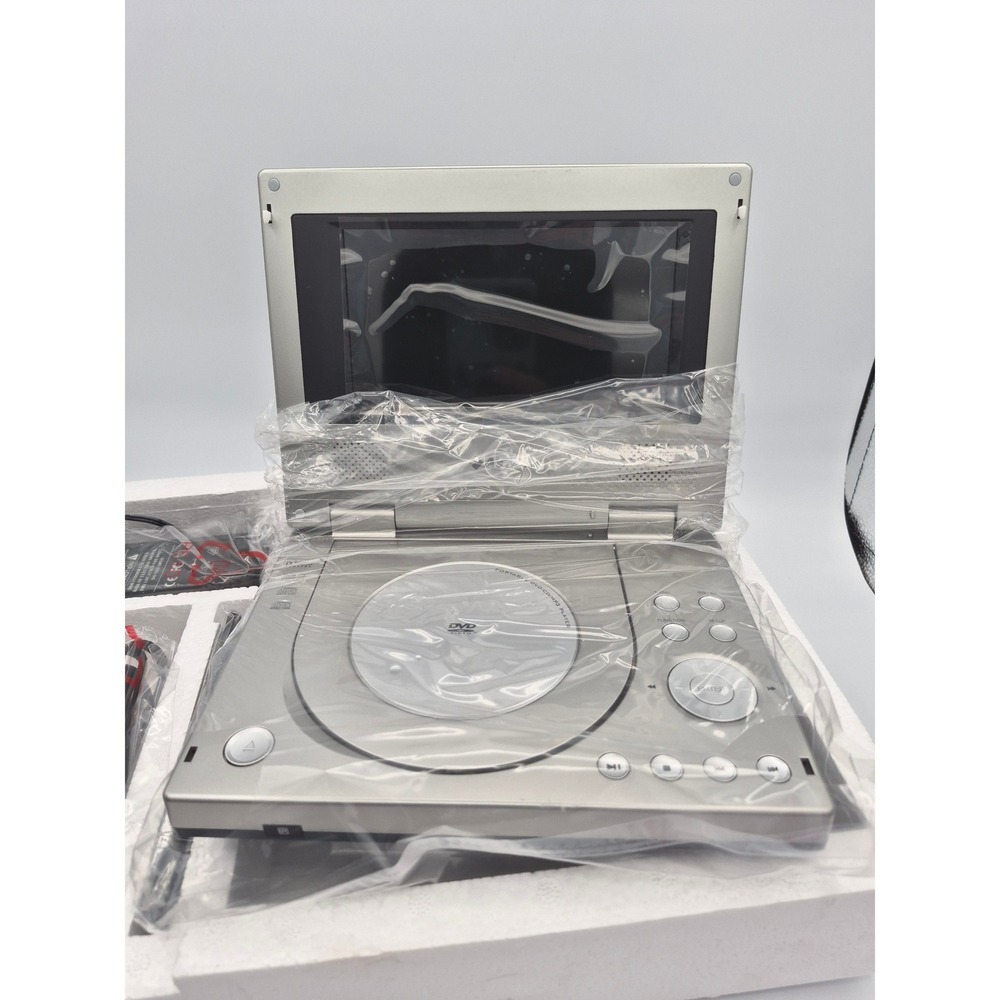 Astar PD-3015 Portable DVD Player Silver 7 Inch Widescreen Slim Media Player